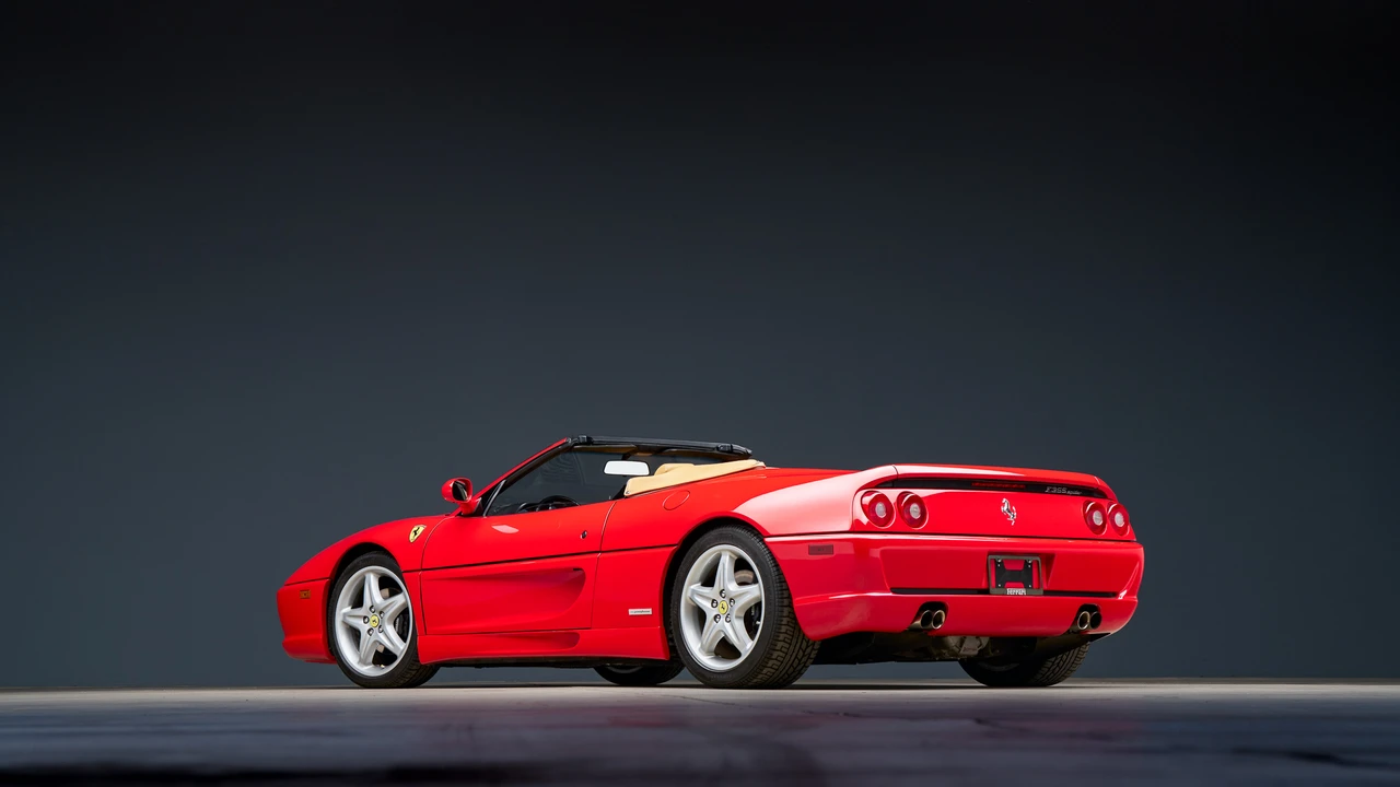 1995 Ferrari F355 Spider - Image 23 of 31