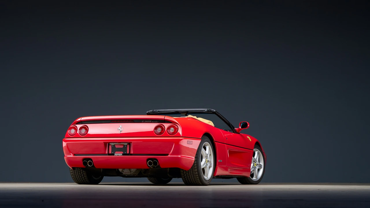 1995 Ferrari F355 Spider - Image 17 of 31