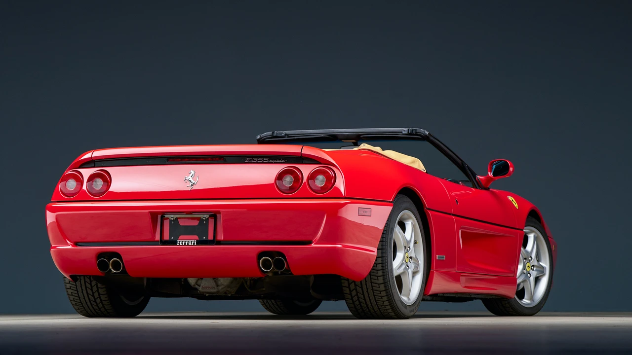 1995 Ferrari F355 Spider - Image 15 of 31