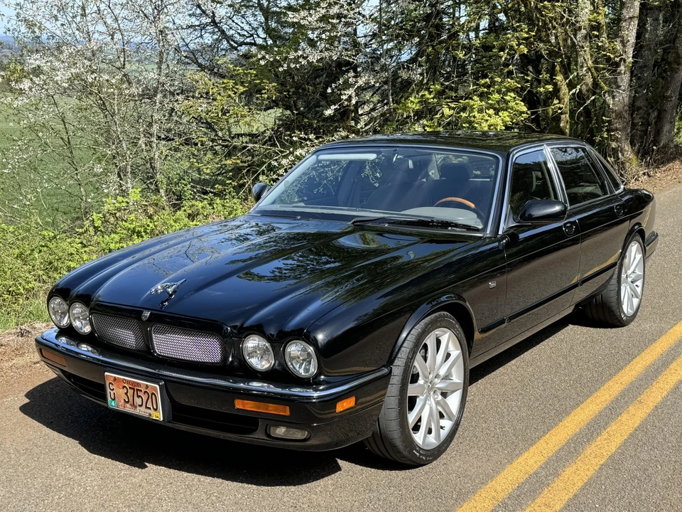 1995 Jaguar X300 XJ - Image 9 of 31