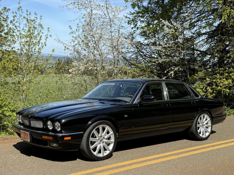1995 Jaguar X300 XJ - Image 11 of 31
