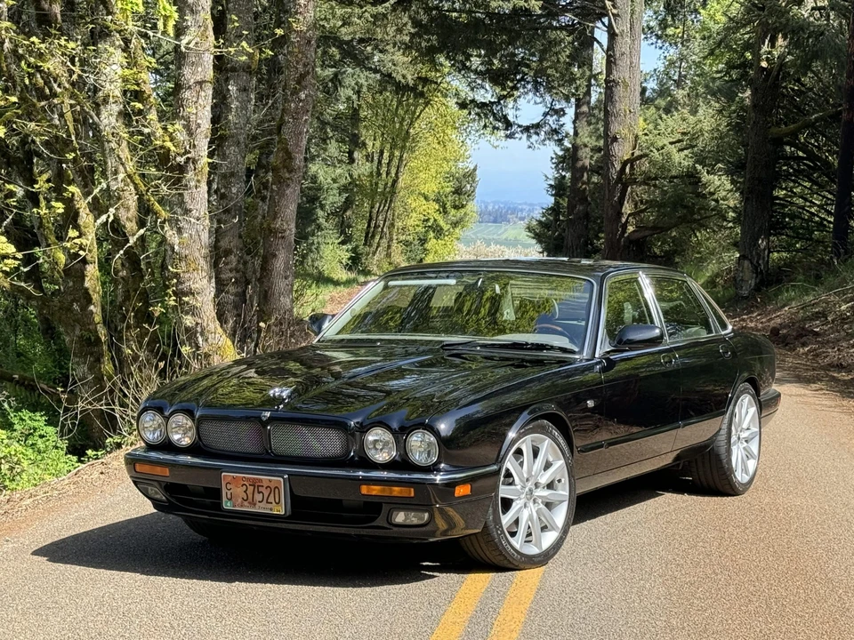 1995 Jaguar X300 XJ - Image 8 of 31