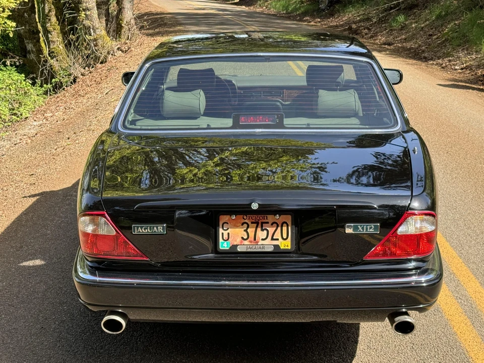 1995 Jaguar X300 XJ - Image 16 of 31