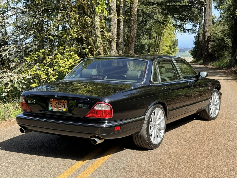 1995 Jaguar X300 XJ - Image 23 of 31
