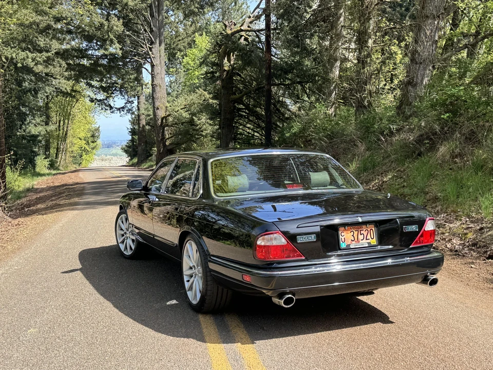 1995 Jaguar X300 XJ - Image 14 of 31