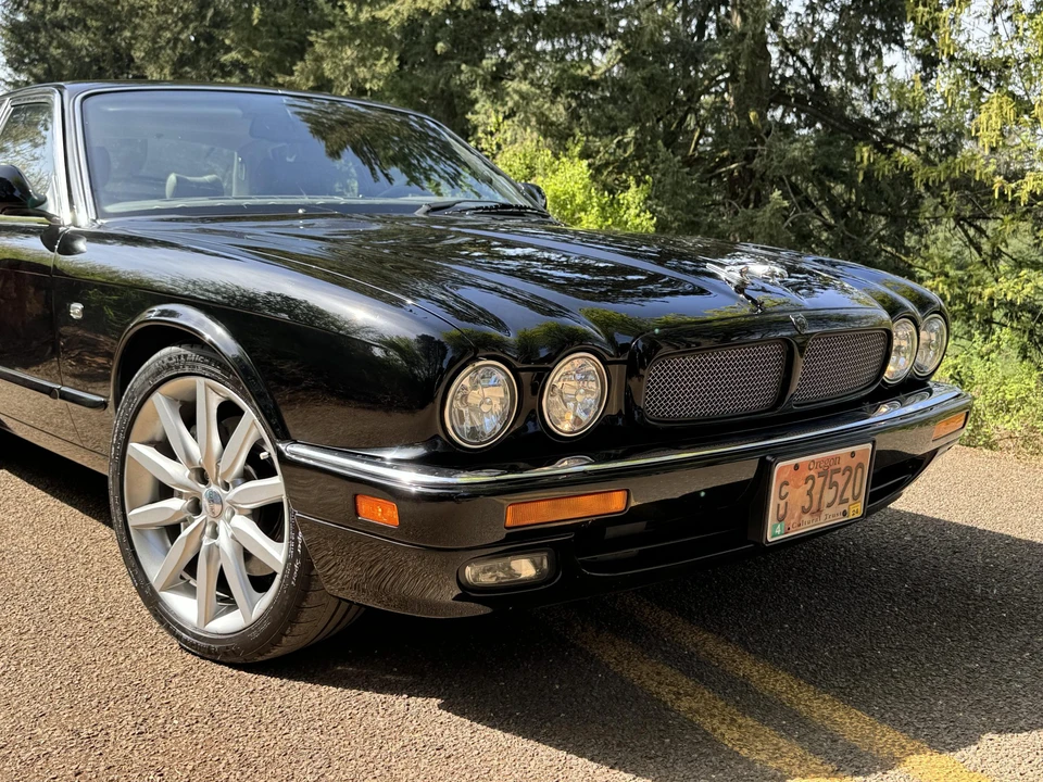 1995 Jaguar X300 XJ - Image 31 of 31