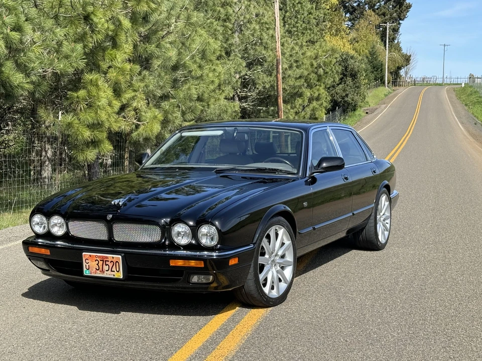1995 Jaguar X300 XJ - Image 6 of 31