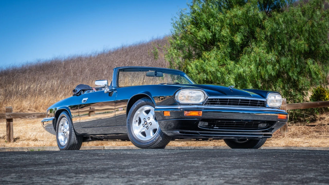 1995 Jaguar XJS Convertible - Image 3 of 31
