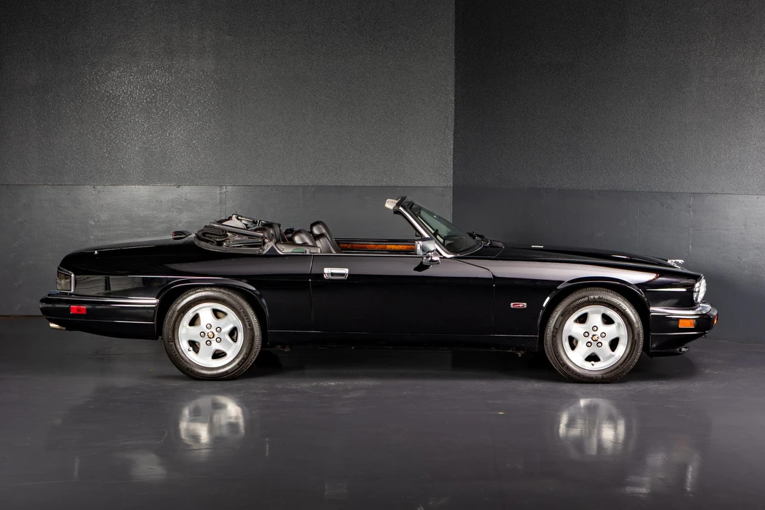 1995 Jaguar XJS Convertible - Image 17 of 31