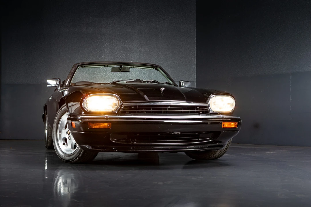 1995 Jaguar XJS Convertible - Image 28 of 31