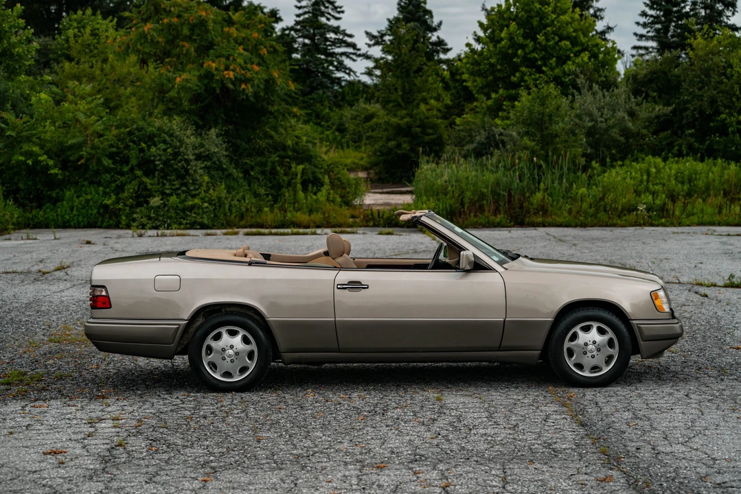 1995 Mercedes-Benz W124 E-Class - Image 12 of 31