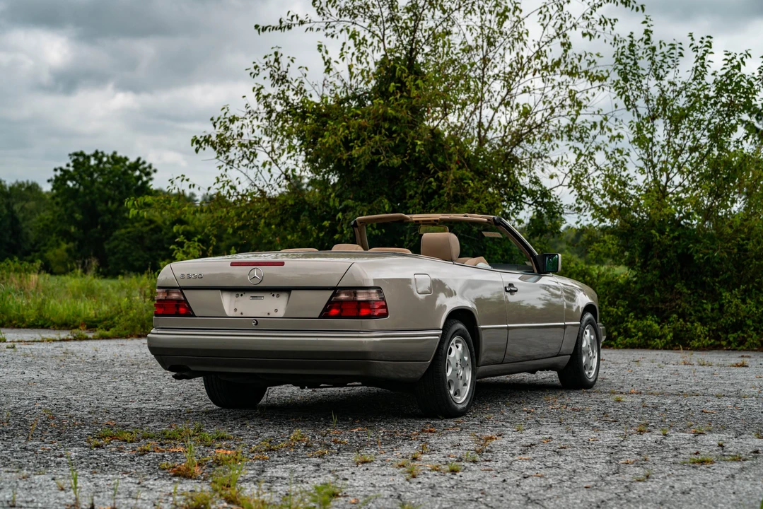1995 Mercedes-Benz W124 E-Class - Image 20 of 31