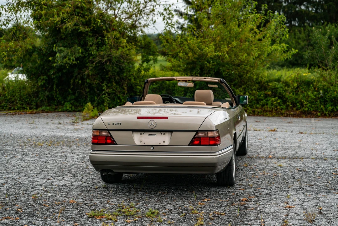1995 Mercedes-Benz W124 E-Class - Image 21 of 31