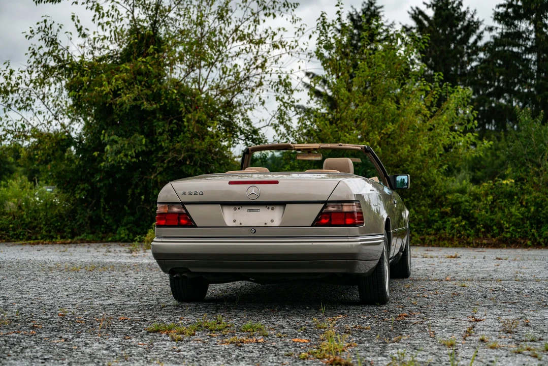 1995 Mercedes-Benz W124 E-Class - Image 22 of 31