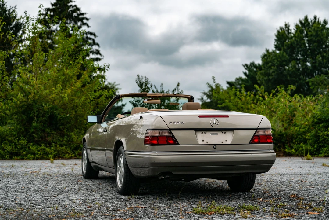 1995 Mercedes-Benz W124 E-Class - Image 26 of 31