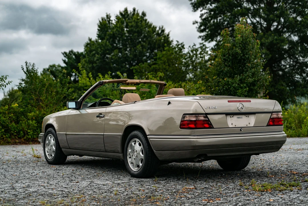 1995 Mercedes-Benz W124 E-Class - Image 28 of 31