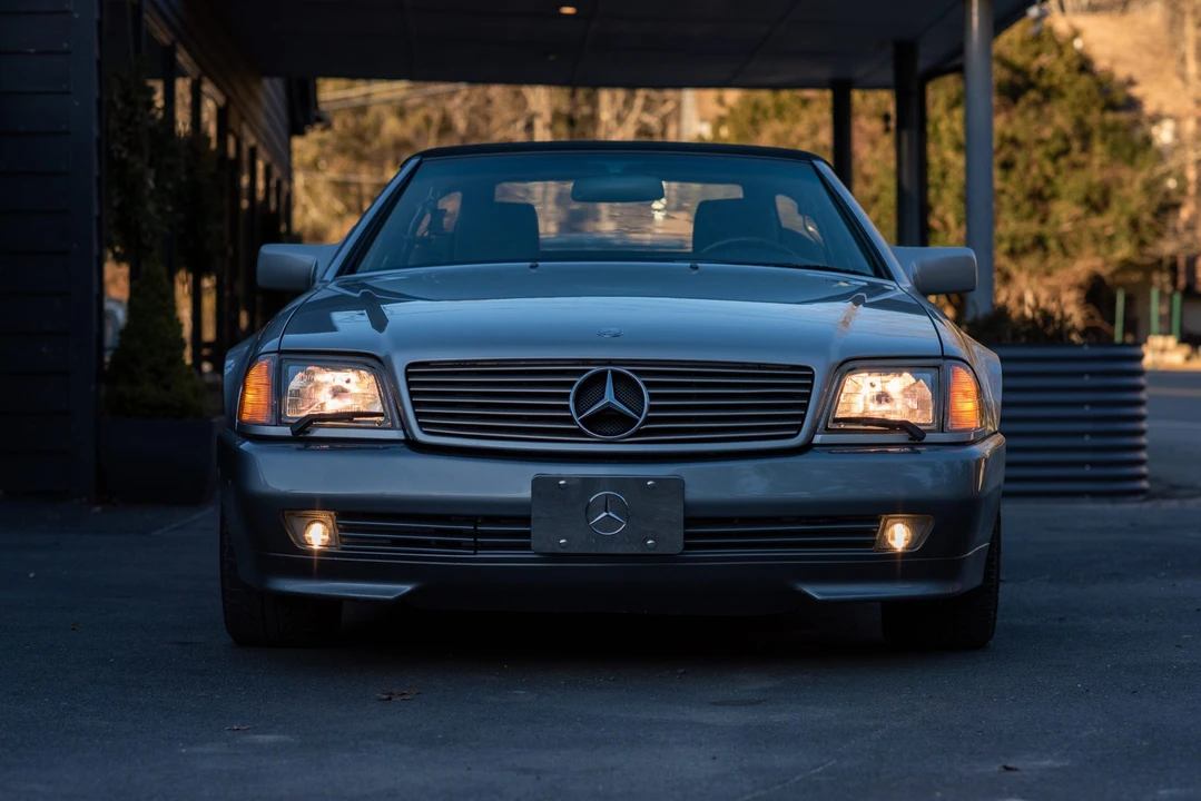 1995 Mercedes-Benz R129 SL-Class - Image 9 of 31