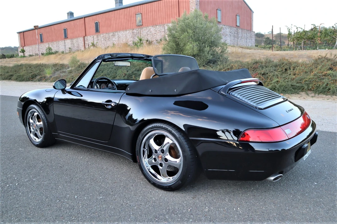 1995 Porsche 993 Carrera - Image 15 of 31