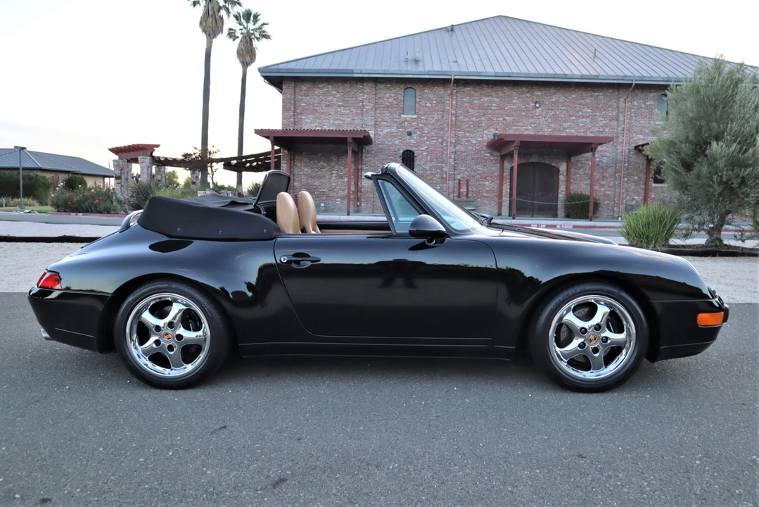 1995 Porsche 993 Carrera - Image 30 of 31