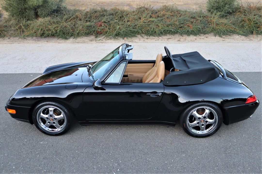 1995 Porsche 993 Carrera - Image 8 of 31