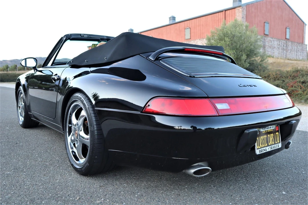 1995 Porsche 993 Carrera - Image 16 of 31