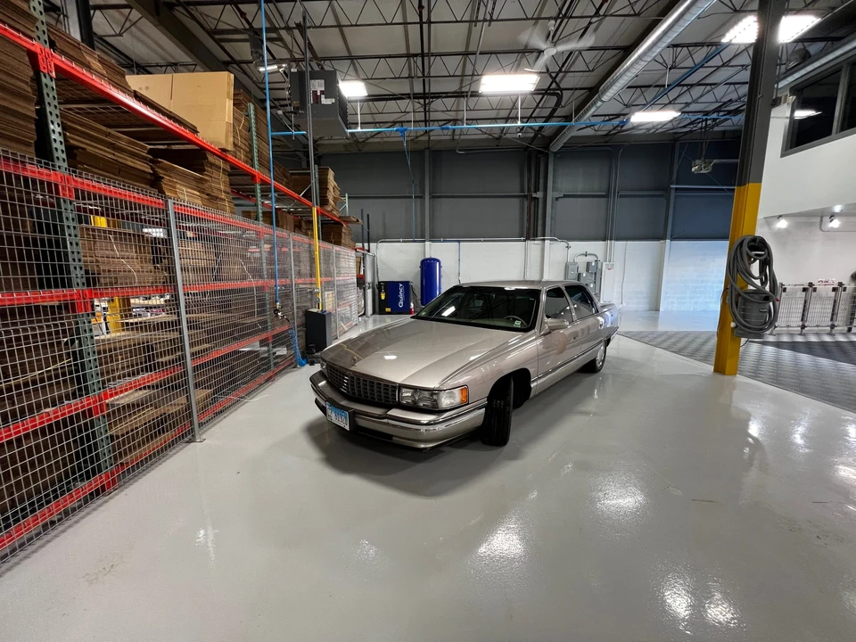 1996 Cadillac DeVille 7th Gen - Image 13 of 31