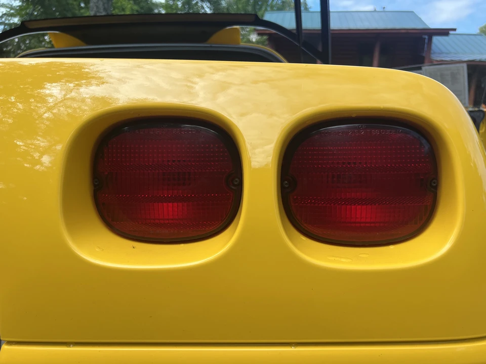 1996 Chevrolet Corvette C4 - Image 23 of 31