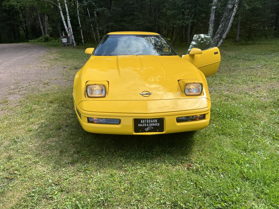 1996 Chevrolet Corvette C4 - Image 5 of 31