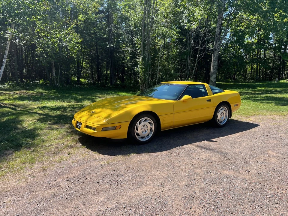 1996 Chevrolet Corvette C4 - Image 2 of 31