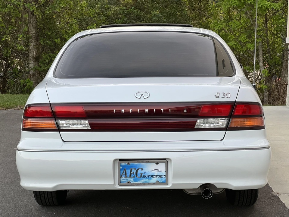 1996 Infiniti I30 1st Gen - Image 20 of 31