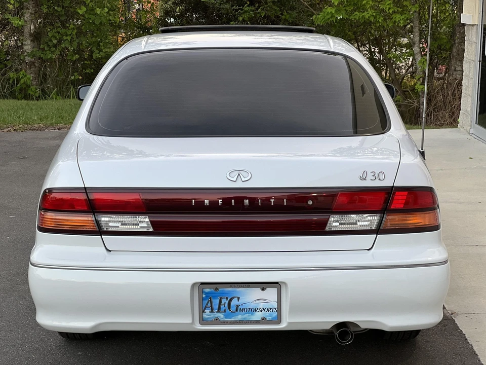 1996 Infiniti I30 1st Gen - Image 21 of 31