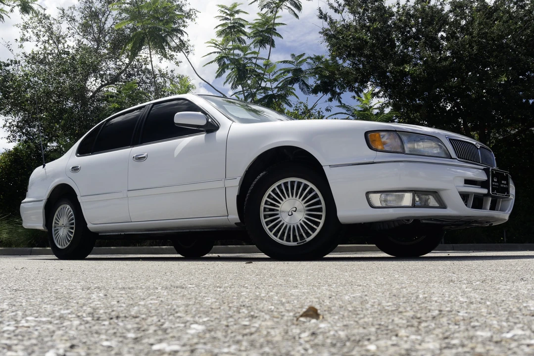 1996 Infiniti I30 1st Gen - Image 15 of 31