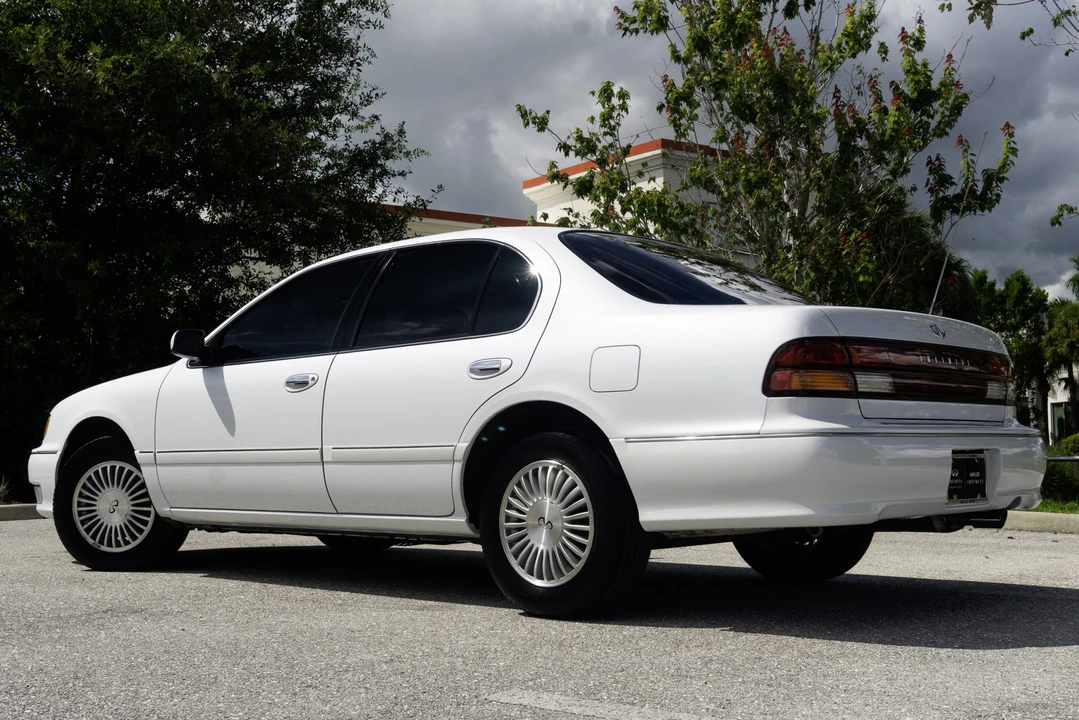 1996 Infiniti I30 1st Gen - Image 7 of 31