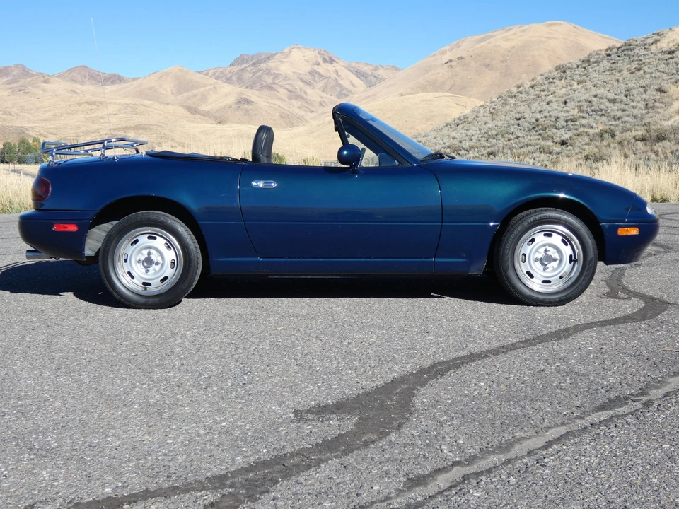 1996 Mazda NA MX-5 Miata - Image 9 of 31