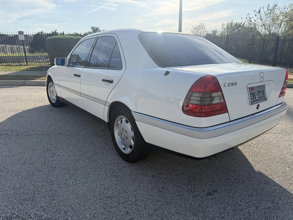 1996 Mercedes-Benz W202 C-Class - Image 4 of 31