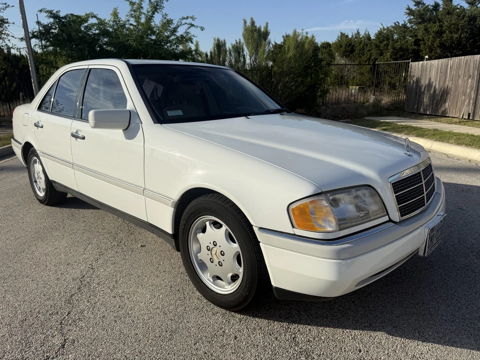 1996 Mercedes-Benz W202 C-Class - Image 8 of 31