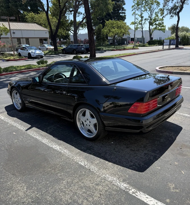 1996 Mercedes-Benz R129 SL-Class - Image 17 of 31