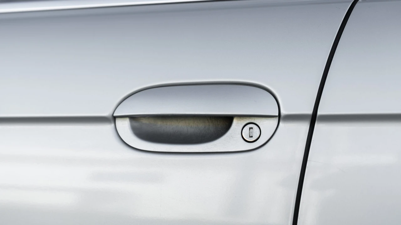1997 BMW E38 7 Series - Image 31 of 31