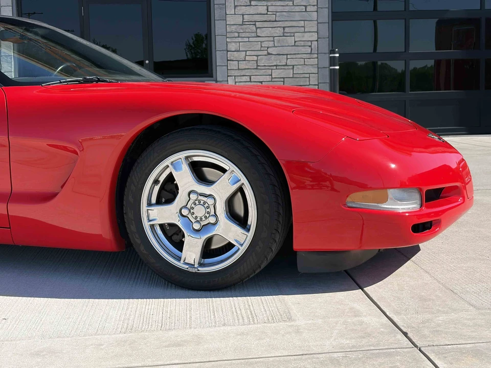 1997 Chevrolet Corvette C5 - Image 15 of 31