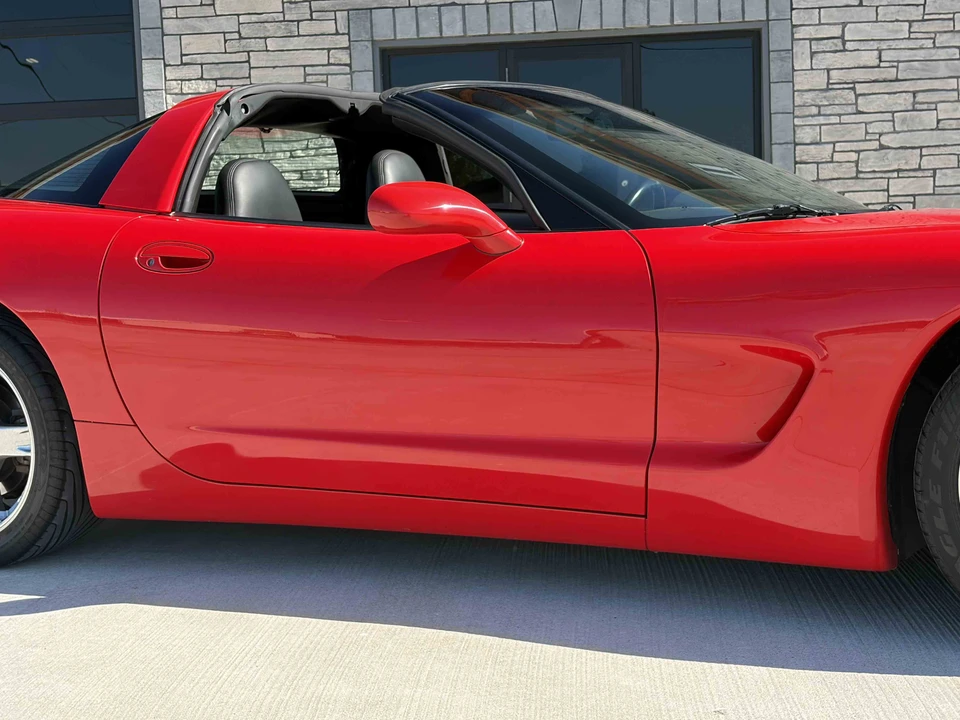 1997 Chevrolet Corvette C5 - Image 16 of 31