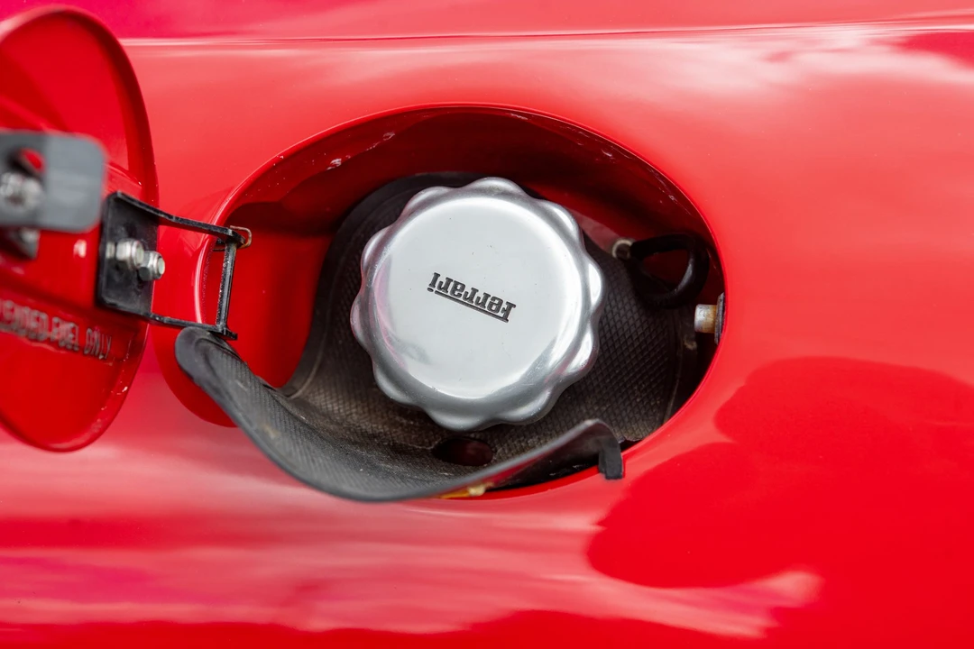 1997 Ferrari F355 Spider - Image 29 of 31