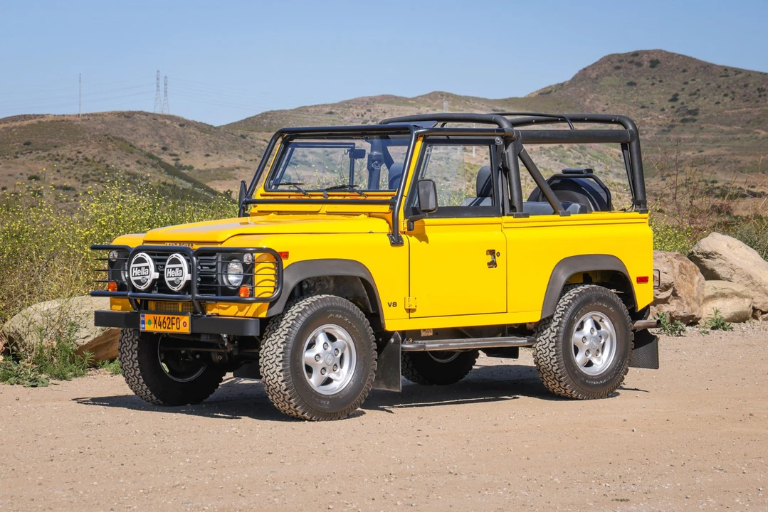 1997 Land Rover Defender 90 - Image 5 of 31