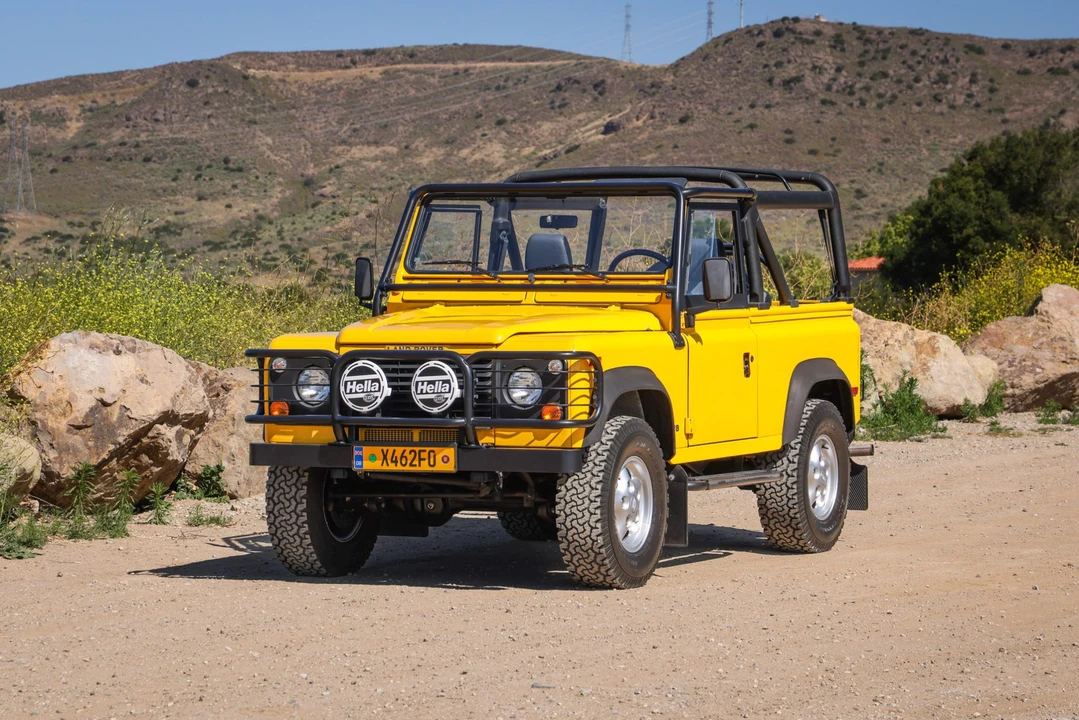 1997 Land Rover Defender 90 - Image 3 of 31