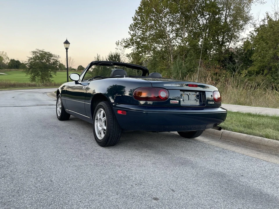 1997 Mazda NA MX-5 Miata - Image 18 of 31