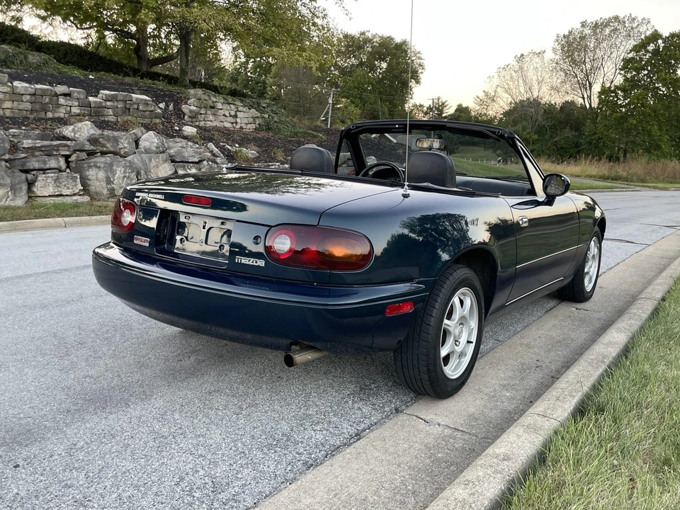 1997 Mazda NA MX-5 Miata - Image 20 of 31