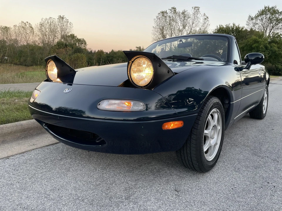 1997 Mazda NA MX-5 Miata - Image 25 of 31