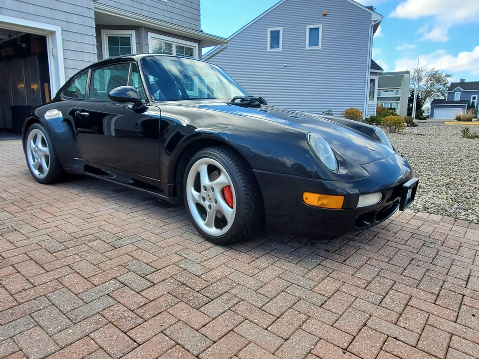 1997 Porsche 993 Carrera 4S - Image 4 of 31
