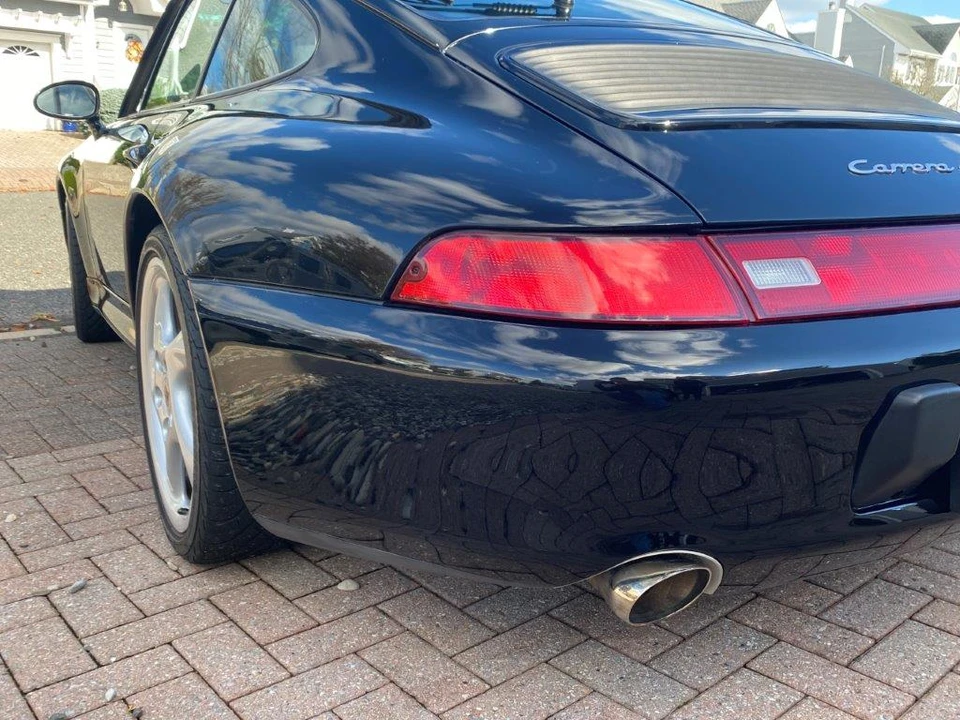 1997 Porsche 993 Carrera 4S - Image 14 of 31
