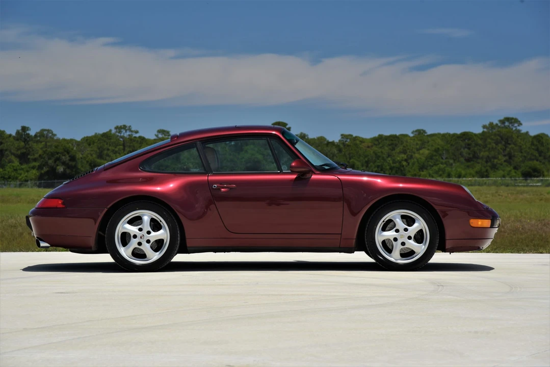 1997 Porsche 993 Carrera - Image 14 of 31