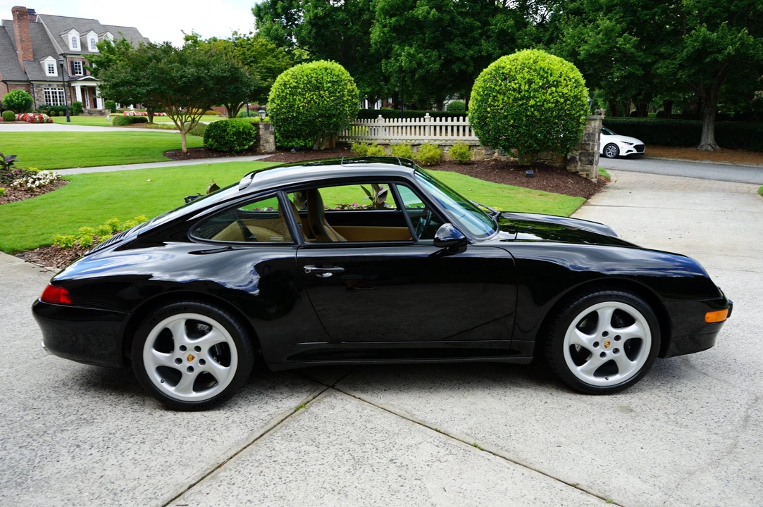 1997 Porsche 993 Carrera - Image 24 of 31